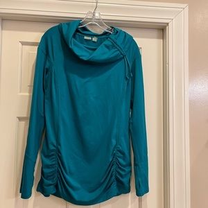 𝅺Zella size M teal cowl neck. Like new